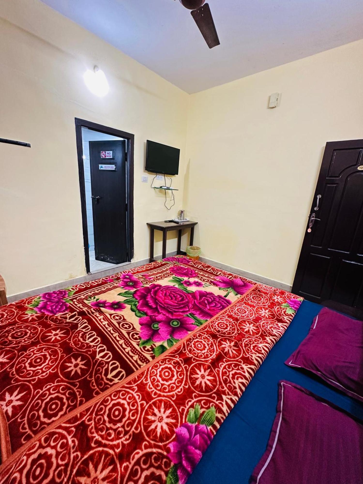G Mount Budget Stay Munnar Exterior foto